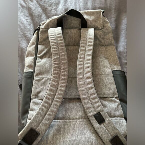 Google Cloud Certified Architect backpack - Picture 4 of 4